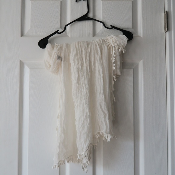 Target Accessories - White Scarf Wrap